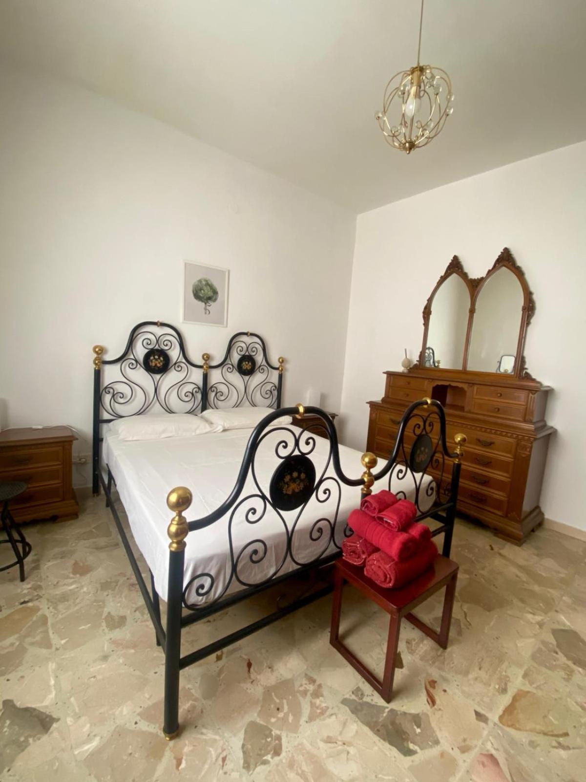 Апартаменты Amita House Сиракузы Экстерьер фото